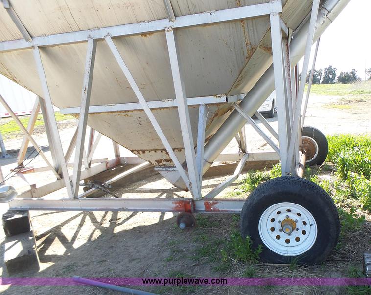 image for item L6026 Grain dryer wet tank