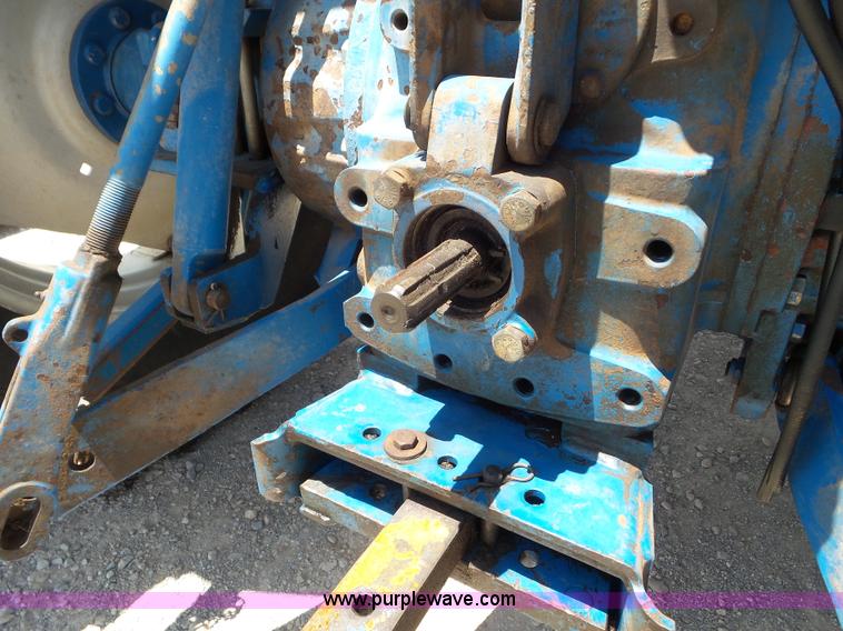 image for item L6781 1992 Ford 7740 tractor