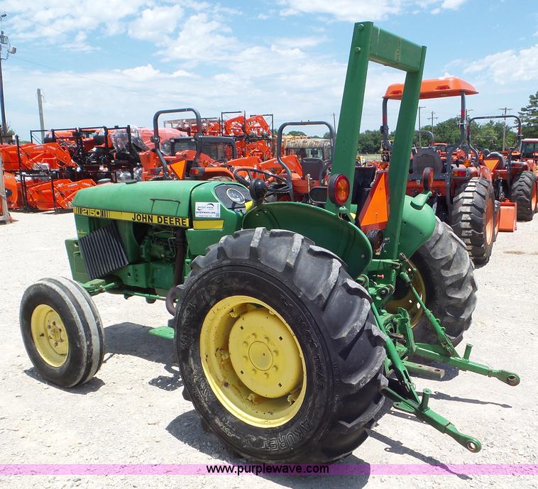 image for item L6783 1983 John Deere 2150 tractor