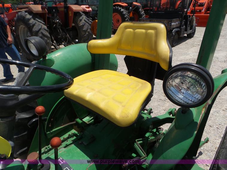 image for item L6783 1983 John Deere 2150 tractor