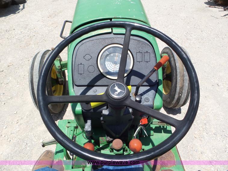 image for item L6783 1983 John Deere 2150 tractor