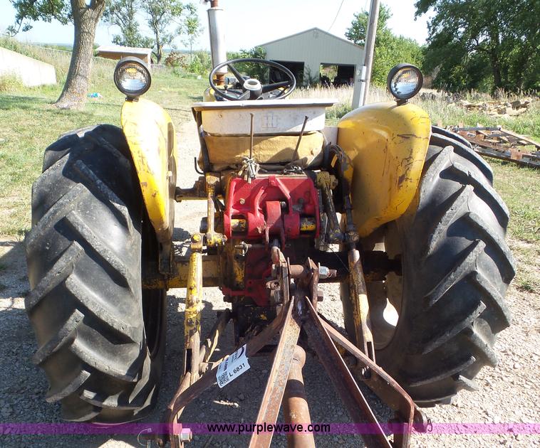 image for item L6832 International 404 tractor