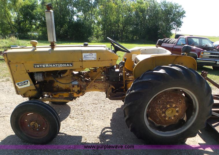 image for item L6832 International 404 tractor