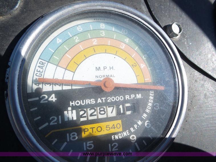 image for item L6832 International 404 tractor