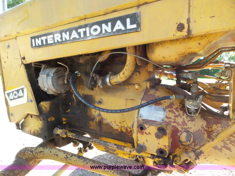 image for item L6832 International 404 tractor