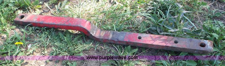 image for item L6832 International 404 tractor