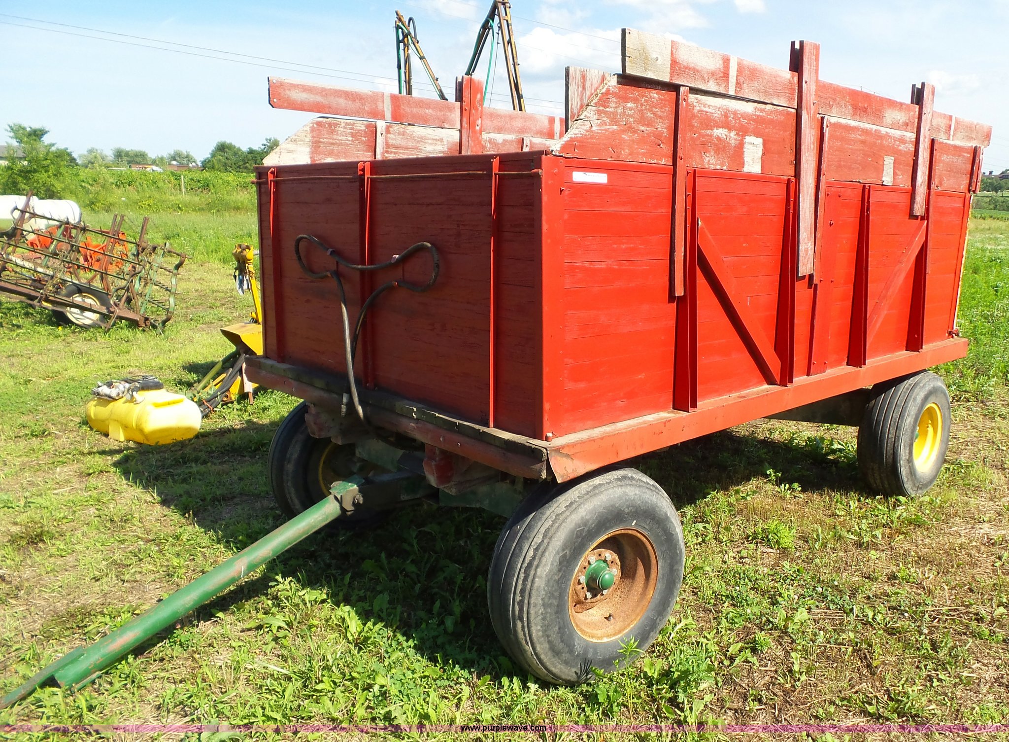 Barge box wagon in Oskaloosa, IA Item BZ9771 sold Purple Wave