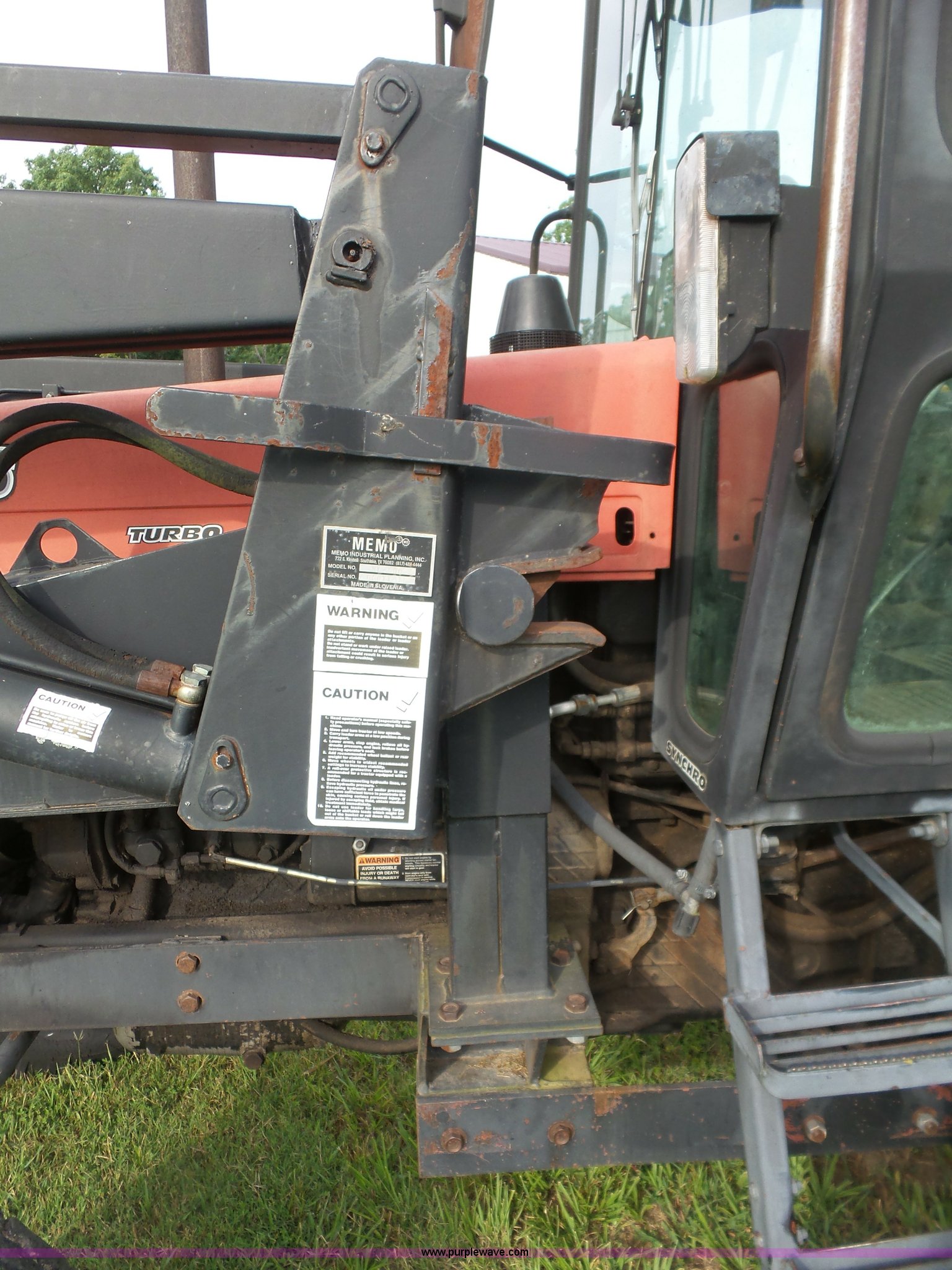 Memo ML500 loader in Stilwell, OK Item K7090 sold Purple Wave