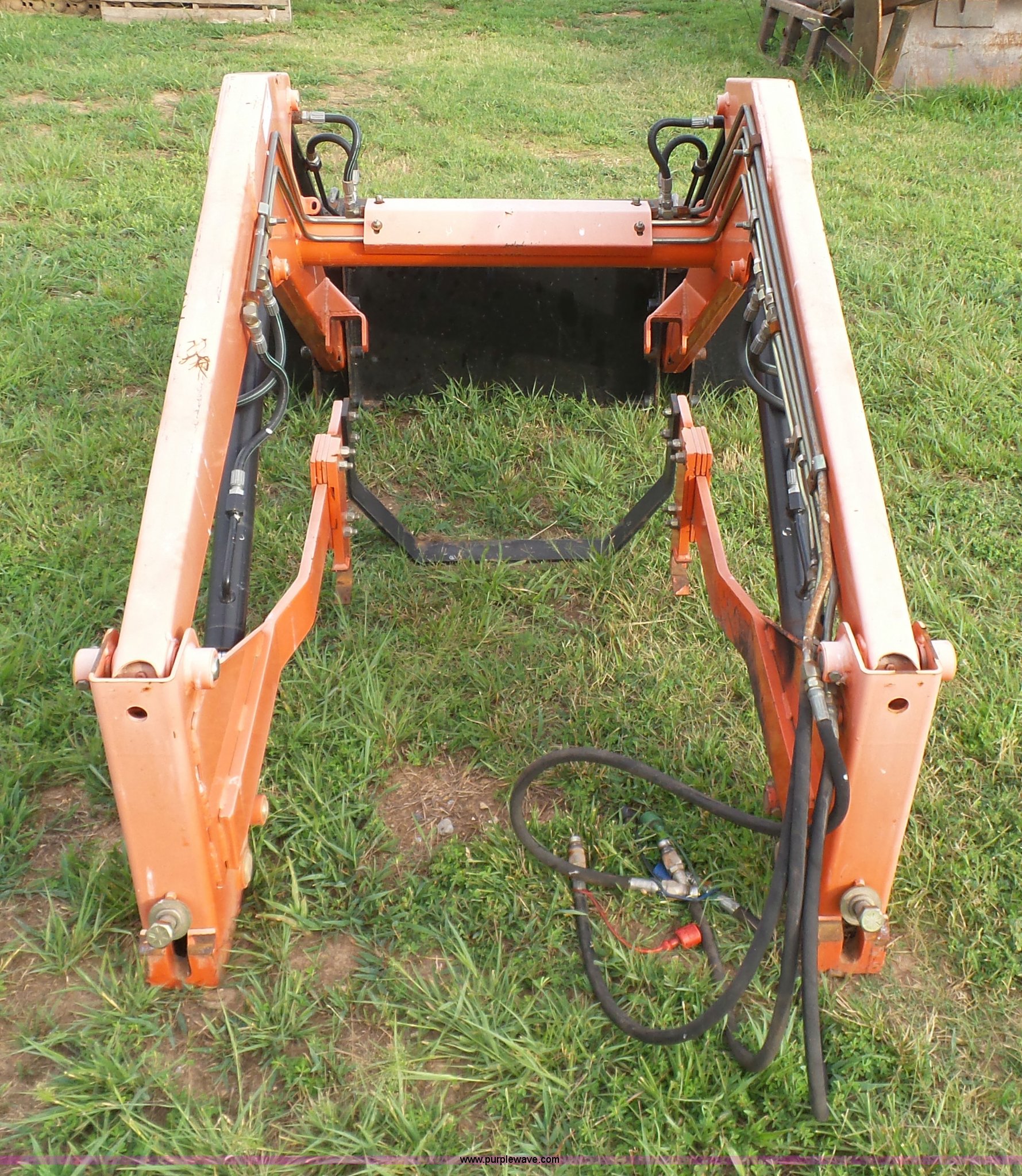 Allied 295 loader in Stilwell, OK Item K7095 sold Purple Wave