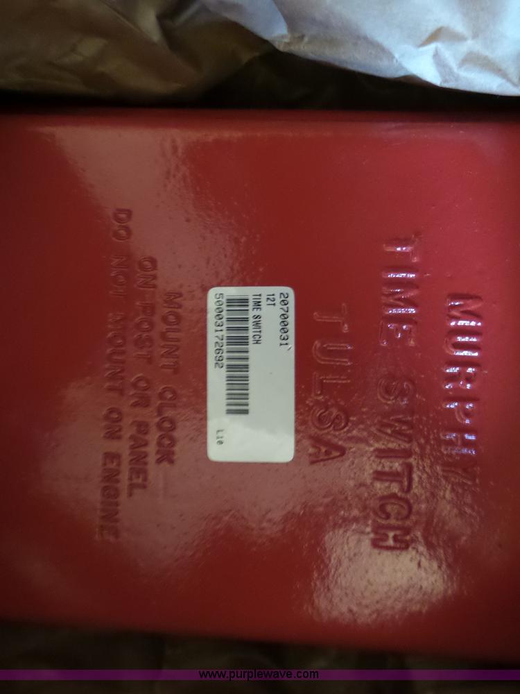 image for item BJ9328 (7) Murphy 12T time switches