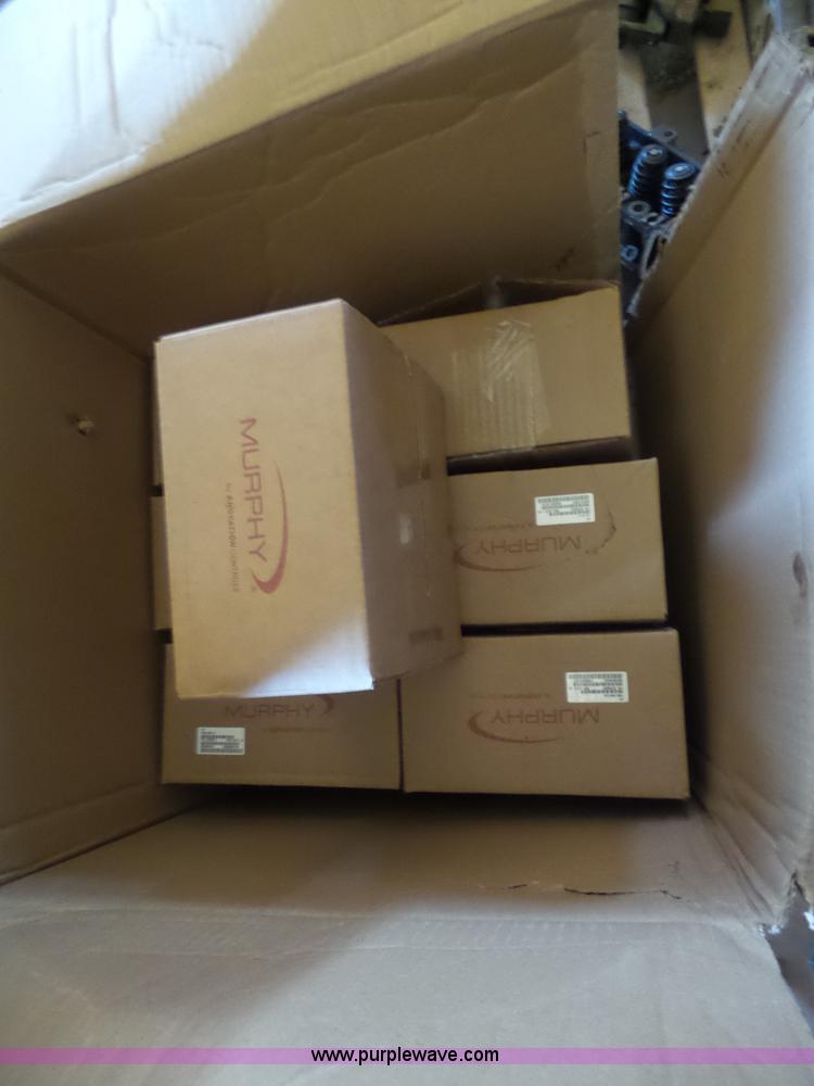 image for item BJ9328 (7) Murphy 12T time switches