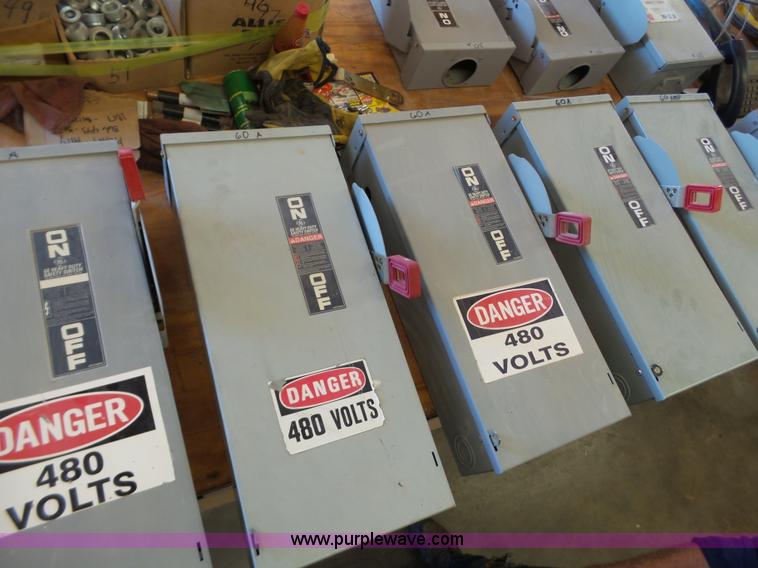 image for item BJ9338 Electric disconnect box