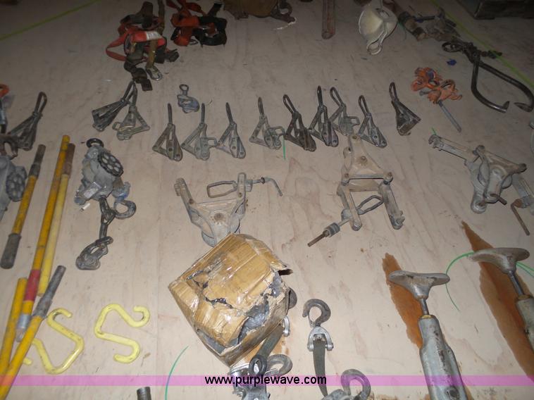 image for item CD9306 Lineman tools