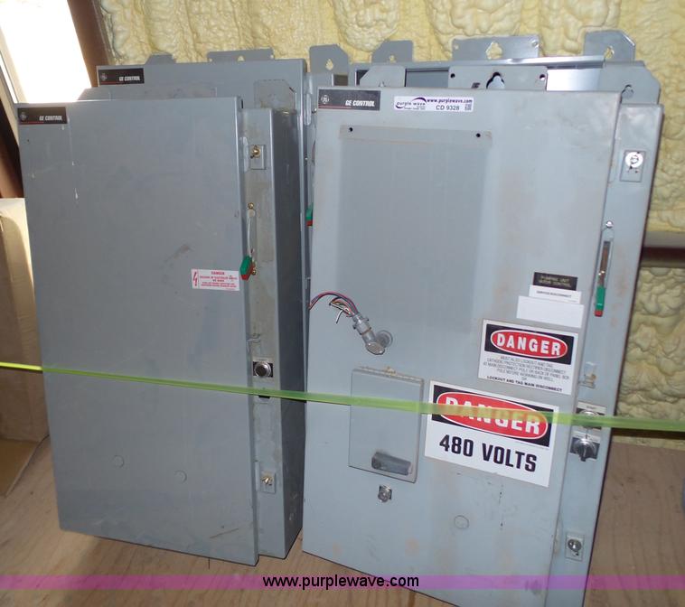 image for item CD9328 (4) electrical disconnect boxes