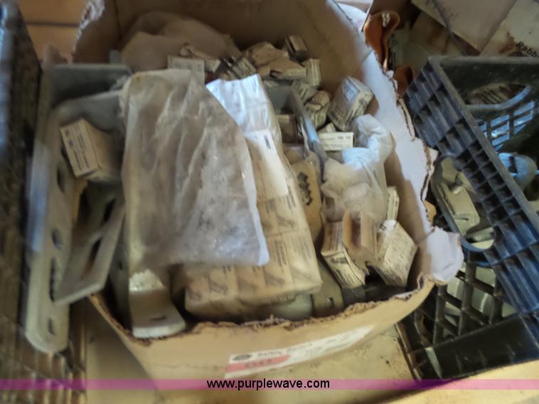 image for item CD9333 Power line construction parts