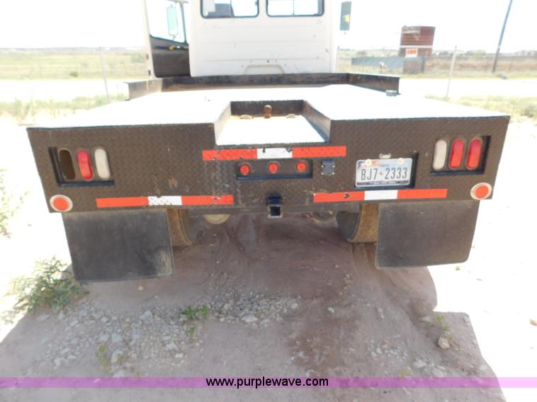 image for item L5917 1996 Freightliner FL70 flatbed truck