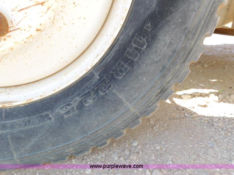 image for item L5917 1996 Freightliner FL70 flatbed truck