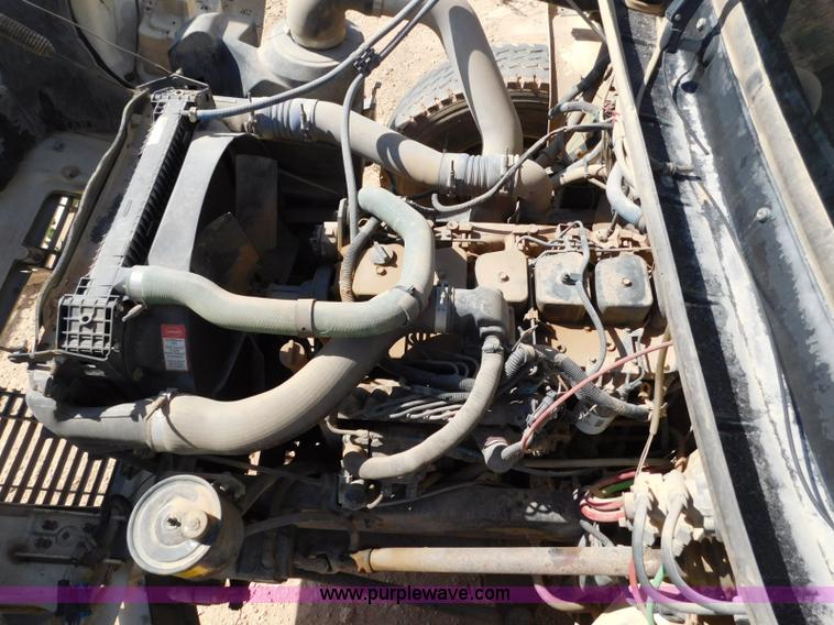 image for item L5917 1996 Freightliner FL70 flatbed truck