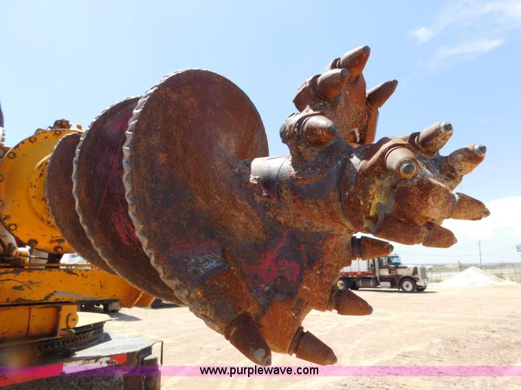 image for item L5919 1995 International F9370 pressure digger truck