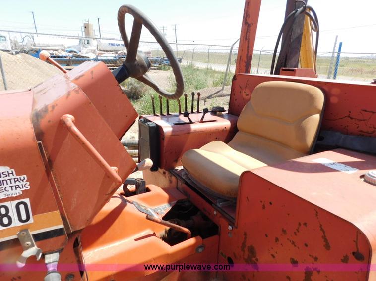 image for item L5920 1995 Ditch Witch 5110 trencher