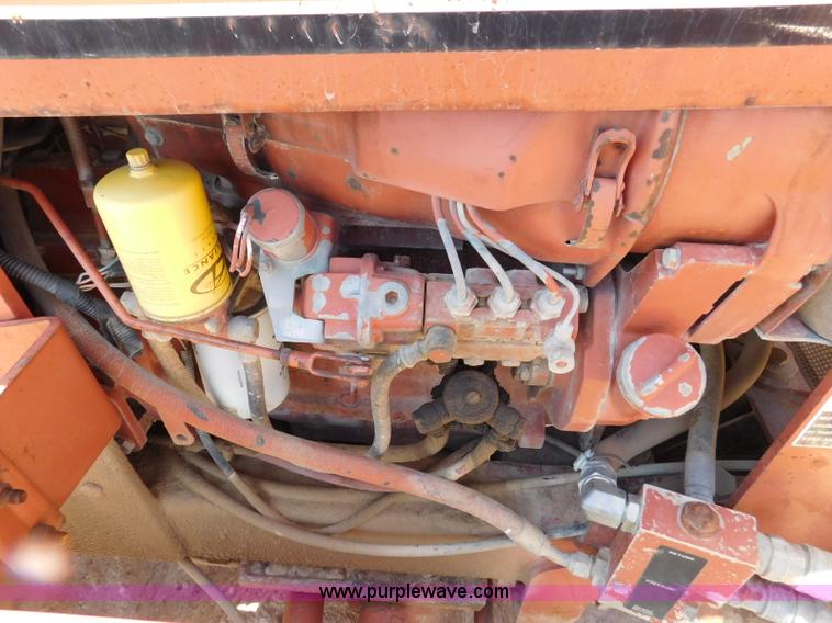 image for item L5920 1995 Ditch Witch 5110 trencher