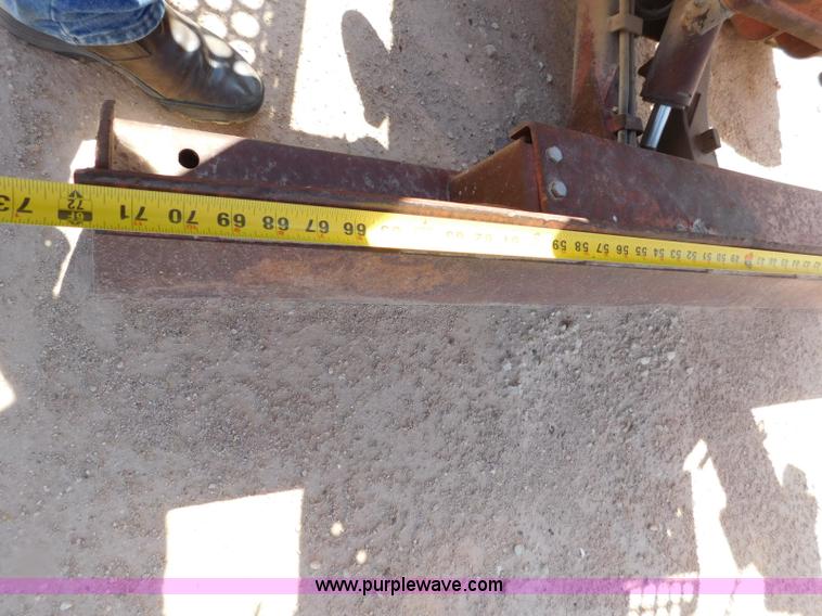 image for item L5920 1995 Ditch Witch 5110 trencher