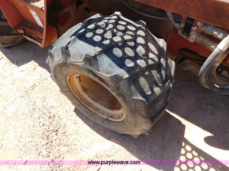 image for item L5920 1995 Ditch Witch 5110 trencher