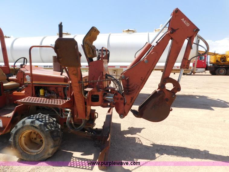 image for item L5920 1995 Ditch Witch 5110 trencher