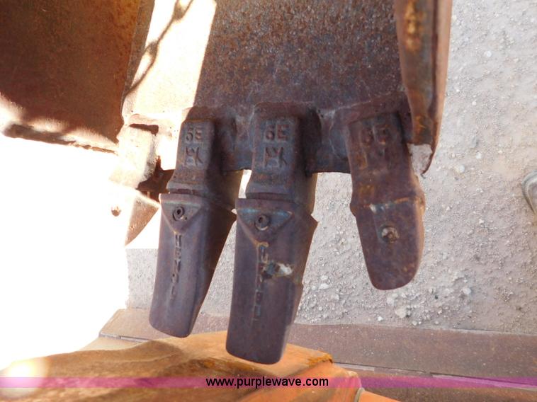 image for item L5920 1995 Ditch Witch 5110 trencher