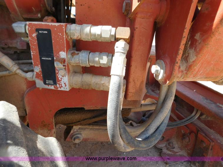 image for item L5920 1995 Ditch Witch 5110 trencher