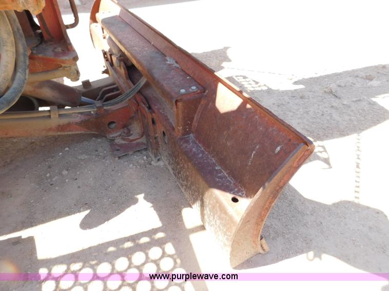 image for item L5920 1995 Ditch Witch 5110 trencher