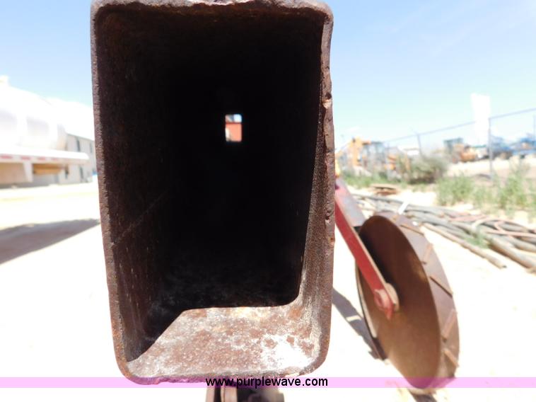 image for item L5920 1995 Ditch Witch 5110 trencher