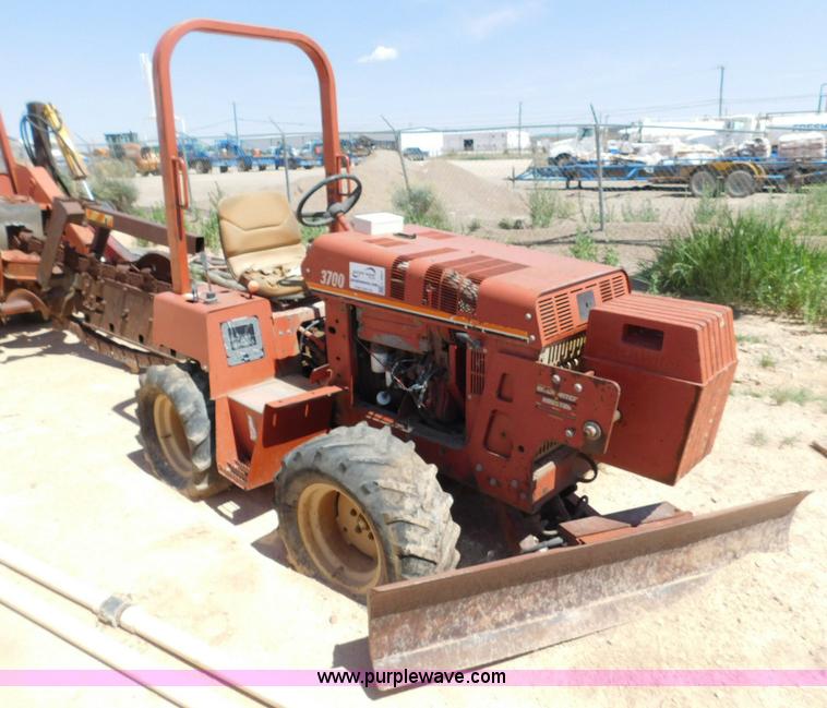 image for item L5921 2002 Ditch Witch 3700 trencher