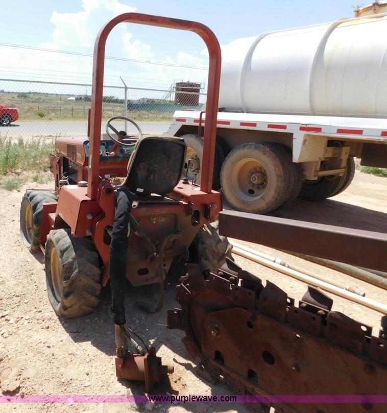 image for item L5921 2002 Ditch Witch 3700 trencher