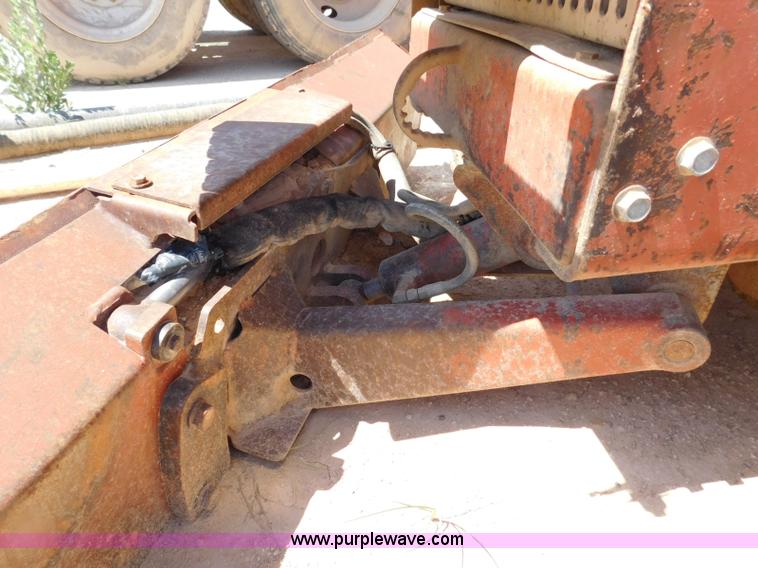image for item L5921 2002 Ditch Witch 3700 trencher
