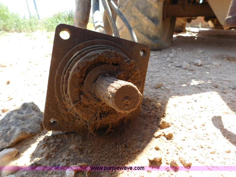 image for item L5921 2002 Ditch Witch 3700 trencher