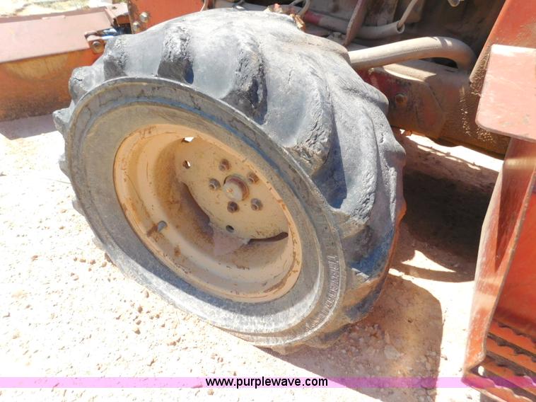 image for item L5921 2002 Ditch Witch 3700 trencher