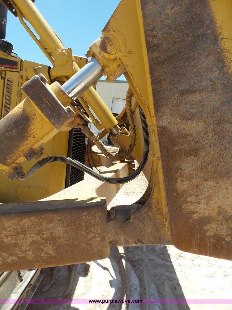 image for item L5922 2006 Caterpillar D6R XW Series III dozer
