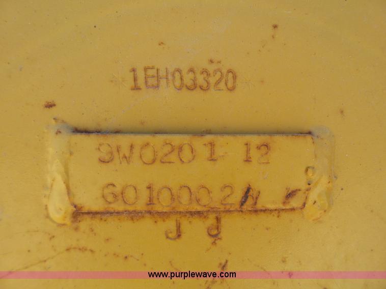 image for item L5922 2006 Caterpillar D6R XW Series III dozer