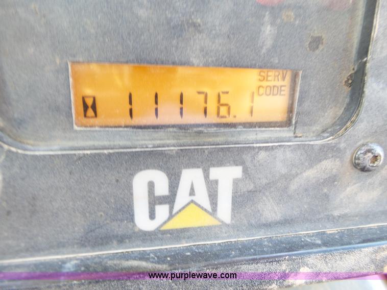 image for item L5922 2006 Caterpillar D6R XW Series III dozer