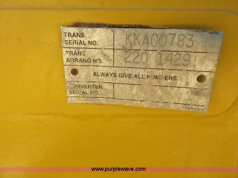 image for item L5922 2006 Caterpillar D6R XW Series III dozer