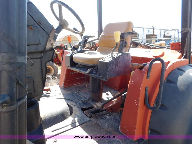 image for item L5923 2002 Ditch Witch RT70 trencher