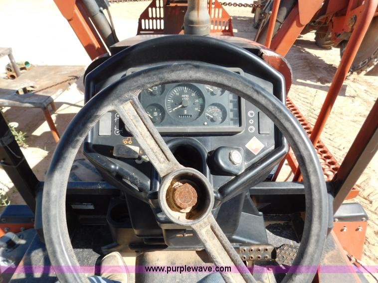 image for item L5923 2002 Ditch Witch RT70 trencher