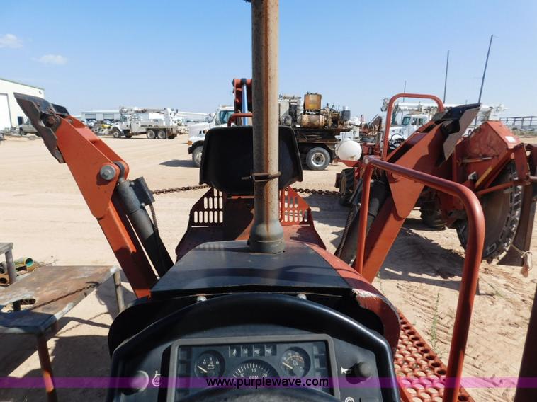 image for item L5923 2002 Ditch Witch RT70 trencher