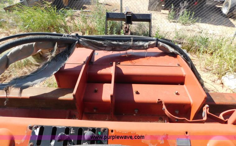 image for item L5923 2002 Ditch Witch RT70 trencher