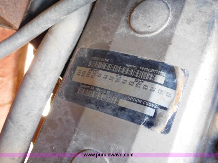 image for item L5923 2002 Ditch Witch RT70 trencher