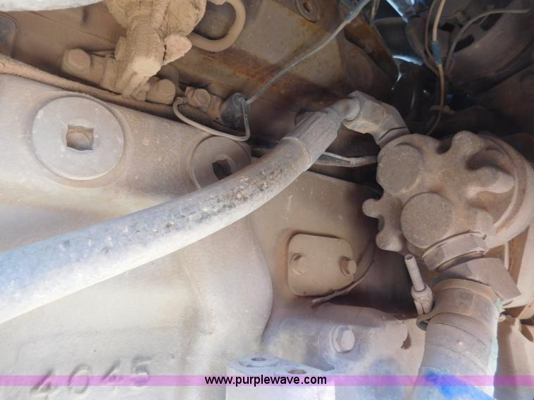 image for item L5923 2002 Ditch Witch RT70 trencher