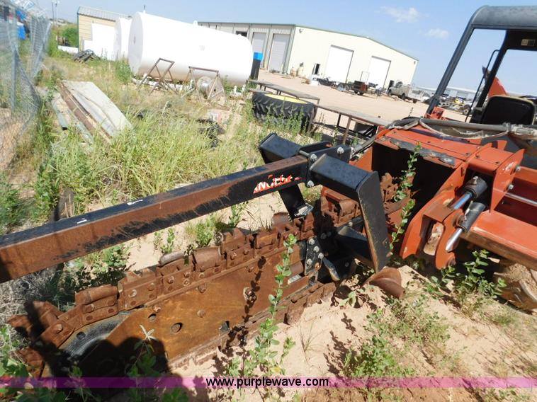 image for item L5923 2002 Ditch Witch RT70 trencher