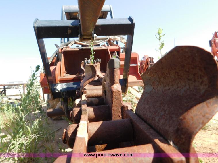 image for item L5923 2002 Ditch Witch RT70 trencher