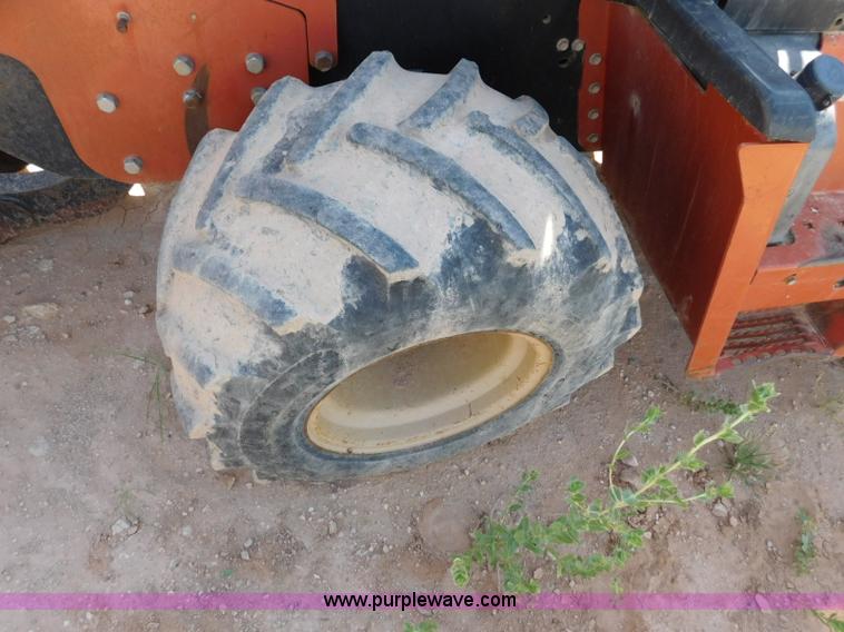 image for item L5923 2002 Ditch Witch RT70 trencher